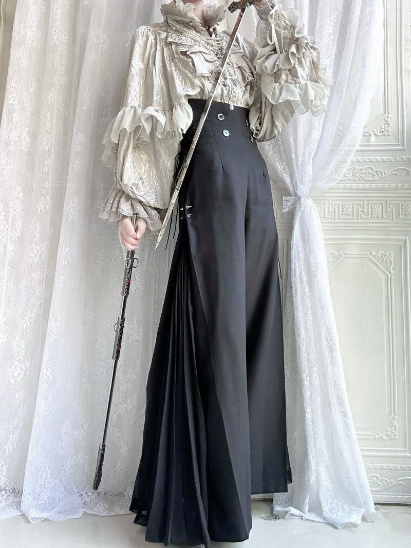 gothicornate_'s tweet photo. elegant in every style https://t.co/Z3hor4G3Vs