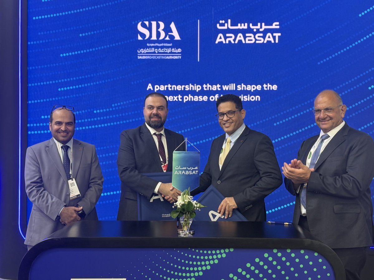 Arabsat's tweet photo. يسرّ عرب سات الإعلان عن توقيع مذكرة تفاهم مع هيئة الإذاعة والتلفزيون السعودية (SBA) خلال معرض IBC 2026 في أمستردام، في خطوة جديدة نحو تعزيز التعاون بين الجانبين.
وقد تم توقيع مذكرة التفاهم من قبل الدكتور بدر ناصر السويدان، الرئيس التنفيذي للمؤسسة العربية للاتصالات الفضائية (عرب سات)، والمهندس حاتم محمد أبو ناصف، مساعد الرئيس للشؤون الهندسية، إلى جانب ممثلي هيئة الإذاعة والتلفزيون السعودية.
وتركز مذكرة التفاهم على خدمات استمرارية الأعمال، بما يسهم في تعزيز مرونة واستمرارية خدمات البث، ودعم موثوقية العمليات الإعلامية في مختلف الظروف.
ويعكس هذا التعاون التزام الجانبين بتعزيز قدرات البث والمساهمة في بناء منظومة إعلامية أكثر مرونة واستعدادًا للمستقبل.

Arabsat is pleased to announce the signing of a Memorandum of Understanding (MoU) with the Saudi Broadcasting Authority (SBA) during IBC 2026 in Amsterdam, marking a new step in strengthening cooperation between the two organizations.
The MoU was signed by Dr. Badr N. Alsuwaidan, President & CEO of Arabsat, and Eng. Hatem M. Abu Nasef, Assistant President for Engineering Affairs, alongside representatives from the Saudi Broadcasting Authority.
The agreement focuses on Business Continuity Services, enhancing the resilience and continuity of broadcasting services while supporting reliable media operations under various circumstances.
This collaboration reflects a shared commitment to strengthening broadcasting capabilities and advancing a more resilient and future-ready media ecosystem.

#IBC2026 #Arabsat #SaudiBroadcastingAuthority #SBA #BusinessContinuity #Broadcasting #MediaInnovation #Partnerships #Amsterdam 
@ibcdaily @IBCShow @SBAgovSA