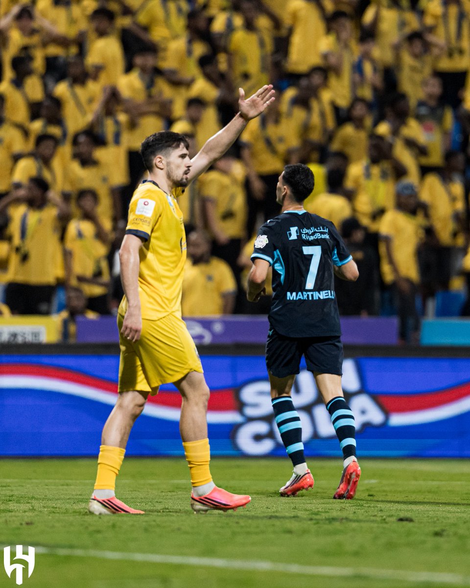 Alhilal_FC's tweet photo. "مارتينيلي" يتجاوز الرقابة ⚡️ https://t.co/jXCEbfd5rp