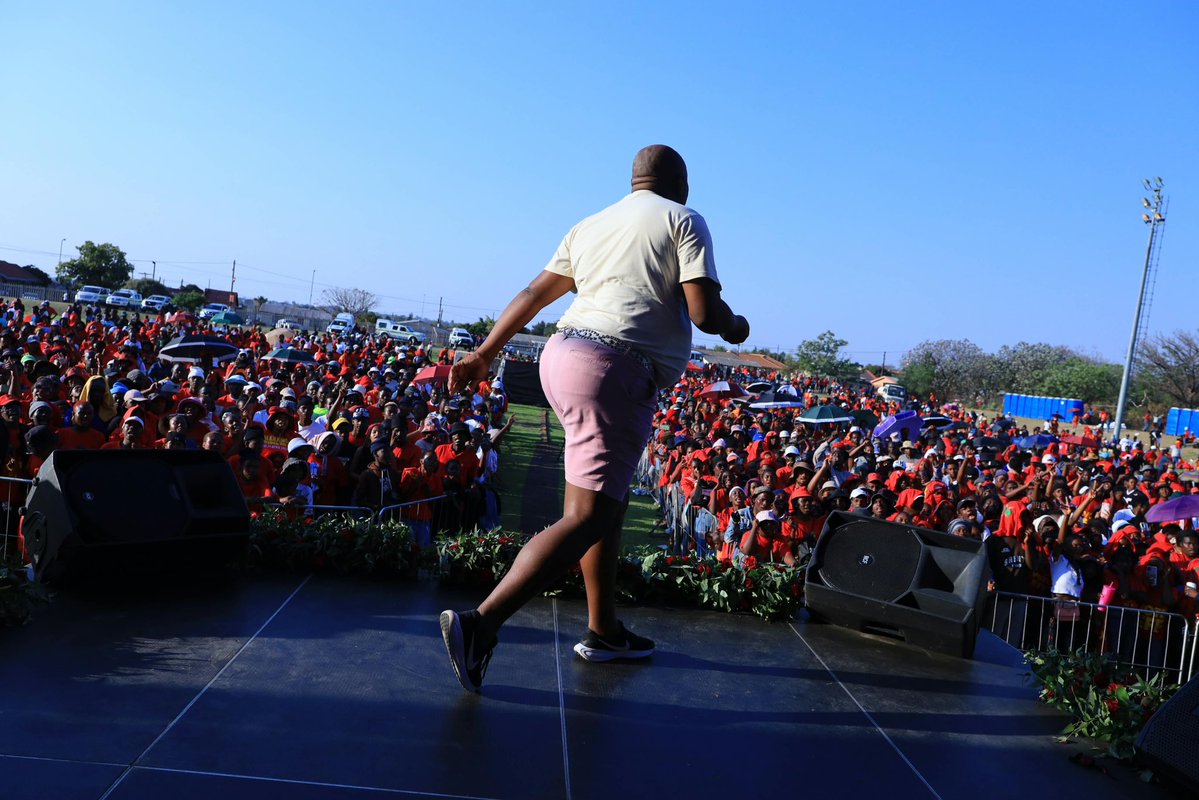 EFFSouthAfrica's tweet photo. Dr Malinga performing at the EFF Tshwane Manifesto Launch, addressed by incoming Mayor @OmphileMaotwe, at Bana Sports Grounds in Mabopane.

 #VoteEFF2016
 #VictoryOrDeath https://t.co/iMcZMdPMg9