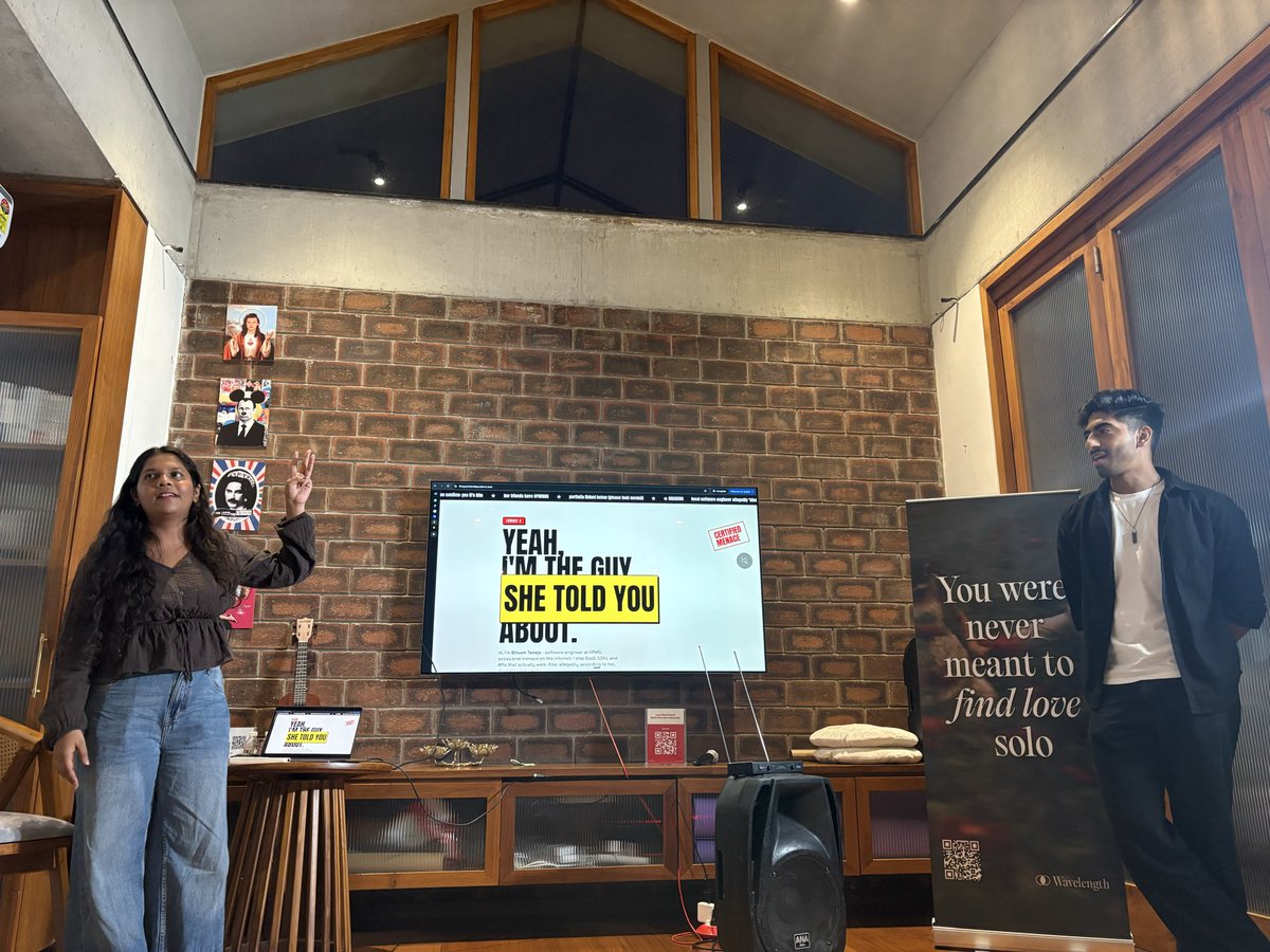 nikhil0360's tweet photo. What a cool event guysss

Thanks for showing up and making it a full house.

> really great pitches
> cozy space
> people mingling a lot
> coolest merch

@camperjett @anshikavijay_ https://t.co/cGt0P7ggux