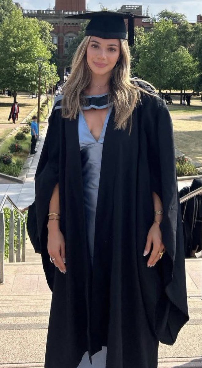 whoamiforever's tweet photo. What would you make Scarlett do to graduate? #wankchat #goonfuel https://t.co/ZBoBh8fQ3w