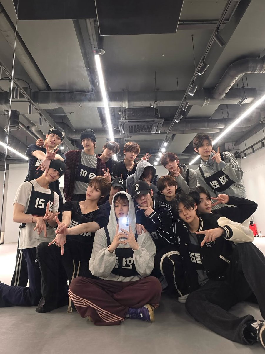 chaelinmae69885's tweet photo. I sincerely hoped that they would make their debut together, especially OT11.
I genuinely trusted that SM would make it happen. I had even been praying for it for so long… 💔😢
#Smtr25 #Smtrainee #Sm #Kassho #Nickolas #Sadaharu #Haruta #Jaewon #kpopfyp #Smtown https://t.co/NAe5xSB9Oz