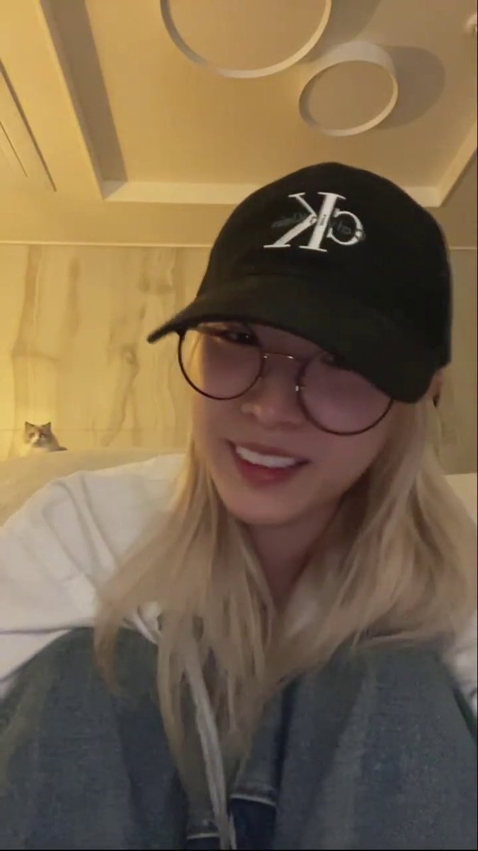 haseulface's tweet photo. https://t.co/pb0MLADmfL