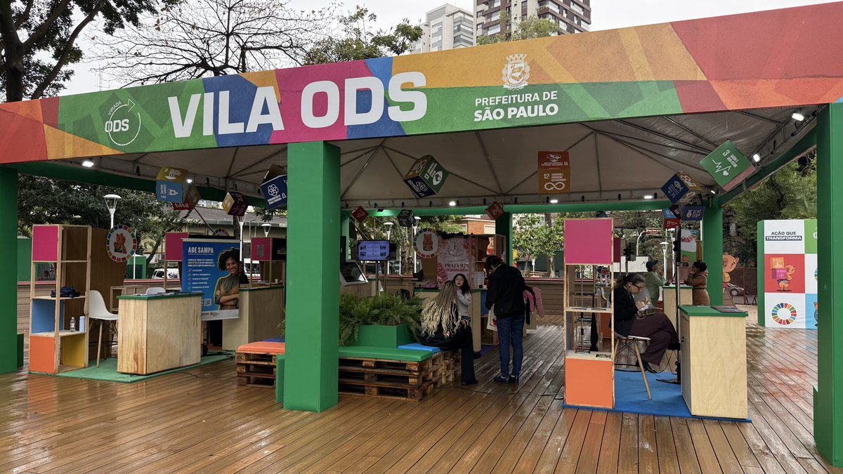 sptrans's tweet photo. 💳 Nós levamos serviços do Bilhete Único, como emissão do tipo Comum, e atualização cadastral do Bilhete Único da Pessoa com Deficiência, Pessoa Idosa e Mamãe Tarifa Zero.

Compartilhamos muito conhecimento para transformar ideias em experiências. 🔋🌎

#SPTrans #ViradaODS https://t.co/rXDhbjSA41