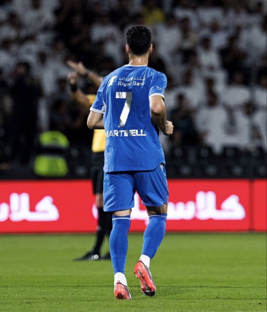 trky4648's tweet photo. #الهلال_التعاون غابرييل مارتنلي يسجل اول اهدافه بقميص الهلال ! https://t.co/eQAxVmUcpa