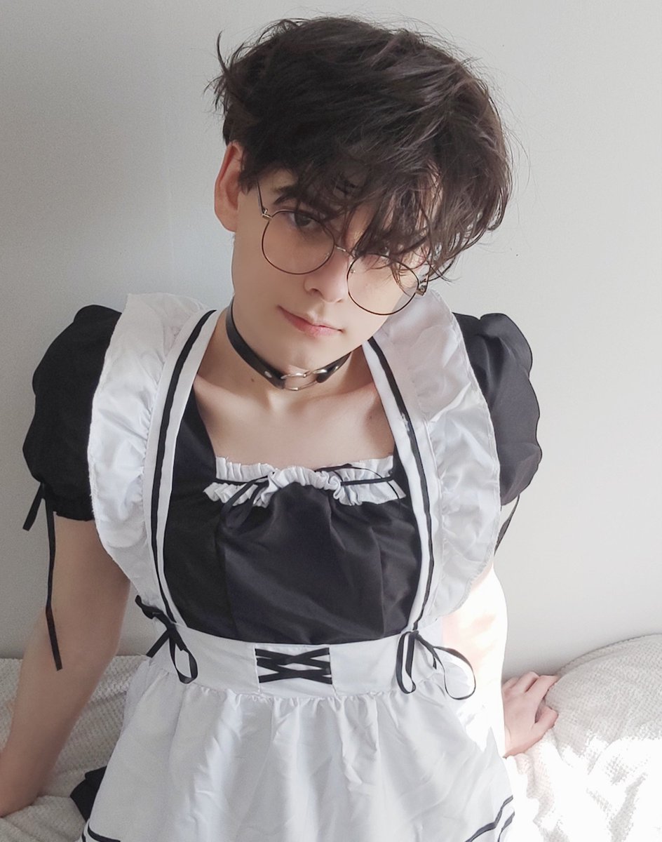 DreamDominix's tweet photo. Need some cleaning? 🧹 https://t.co/6gW43lx0cQ
