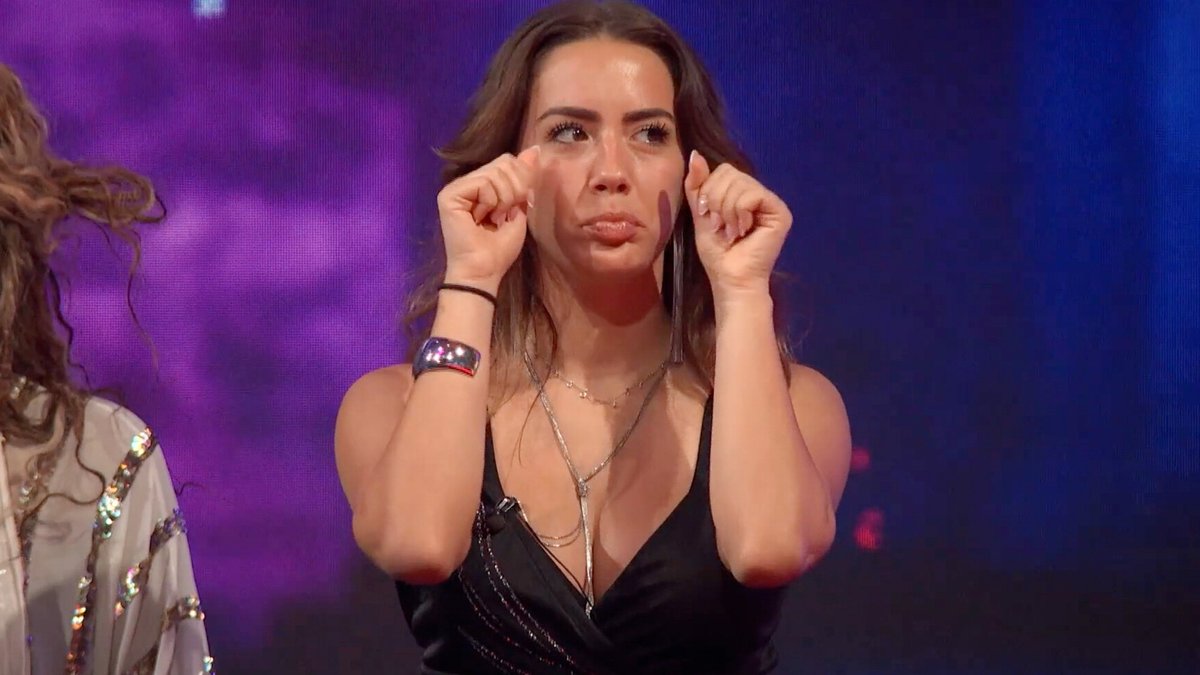 TheBackdoorBB's tweet photo. This is for everyone complaining about this season. #BB28 https://t.co/Kz4dT6fjvo