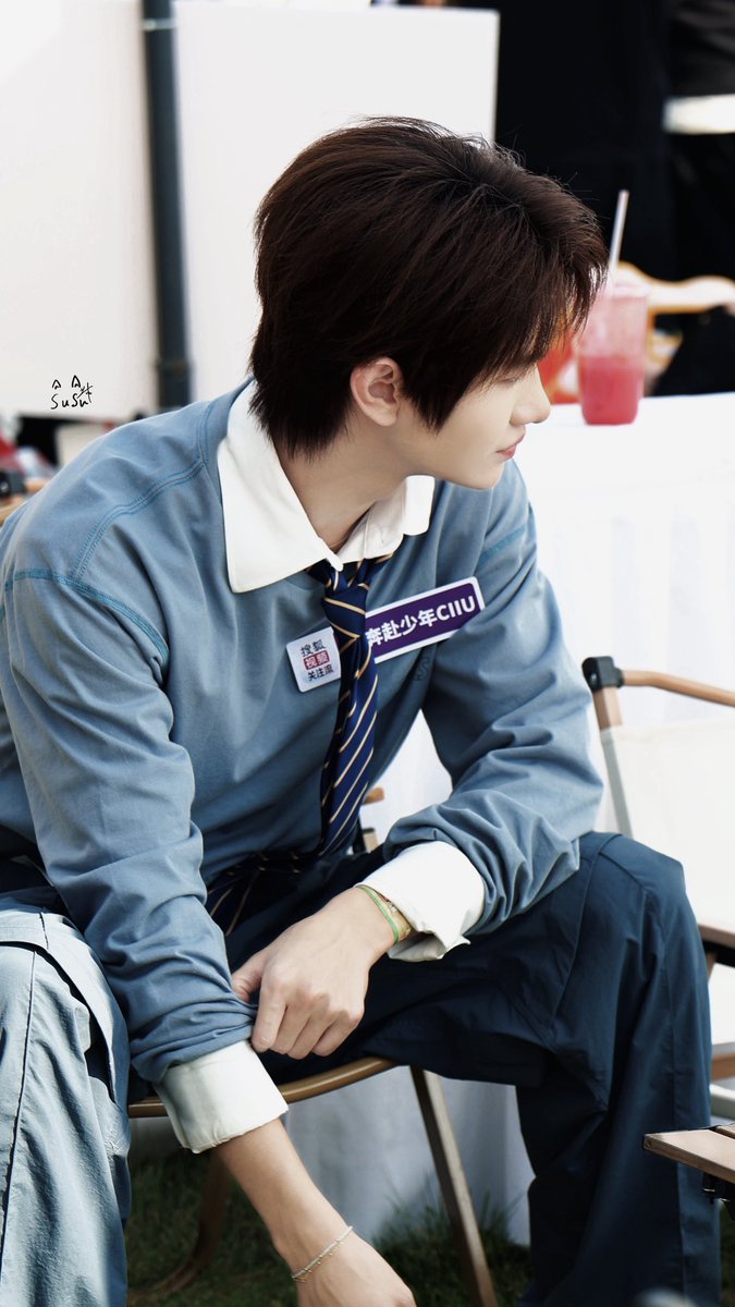 susu_ing's tweet photo. 🐈You're so handsome today~
20260912 Sohu guanzhuliu
#HuangWenjin 
#CIIU
#奔赴少年ciiu 
#closertoyou
#jyp 
#JYPChina 
#黄文锦 https://t.co/E5HmYS8wIE