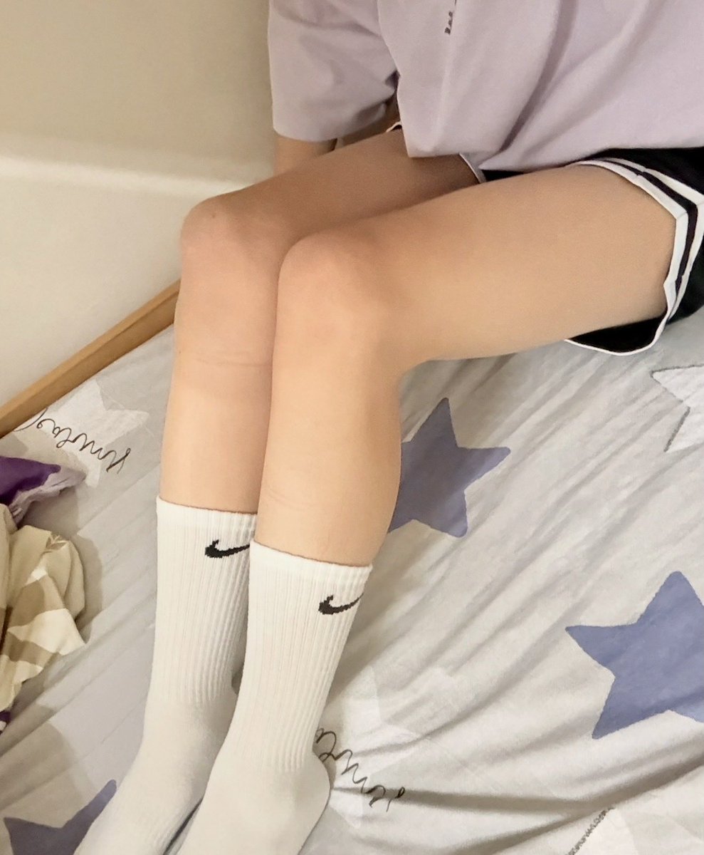 WOWQQ0000's tweet photo. 摸摸摸 https://t.co/ffFtiLUJKE