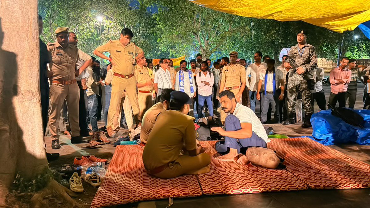 SachinBishtiyan's tweet photo. संघर्ष जारी है।

#पंचायत_सहायक_संघर्ष
#पंचायत_सहायक_संघर्ष https://t.co/QNCUPNz6aX