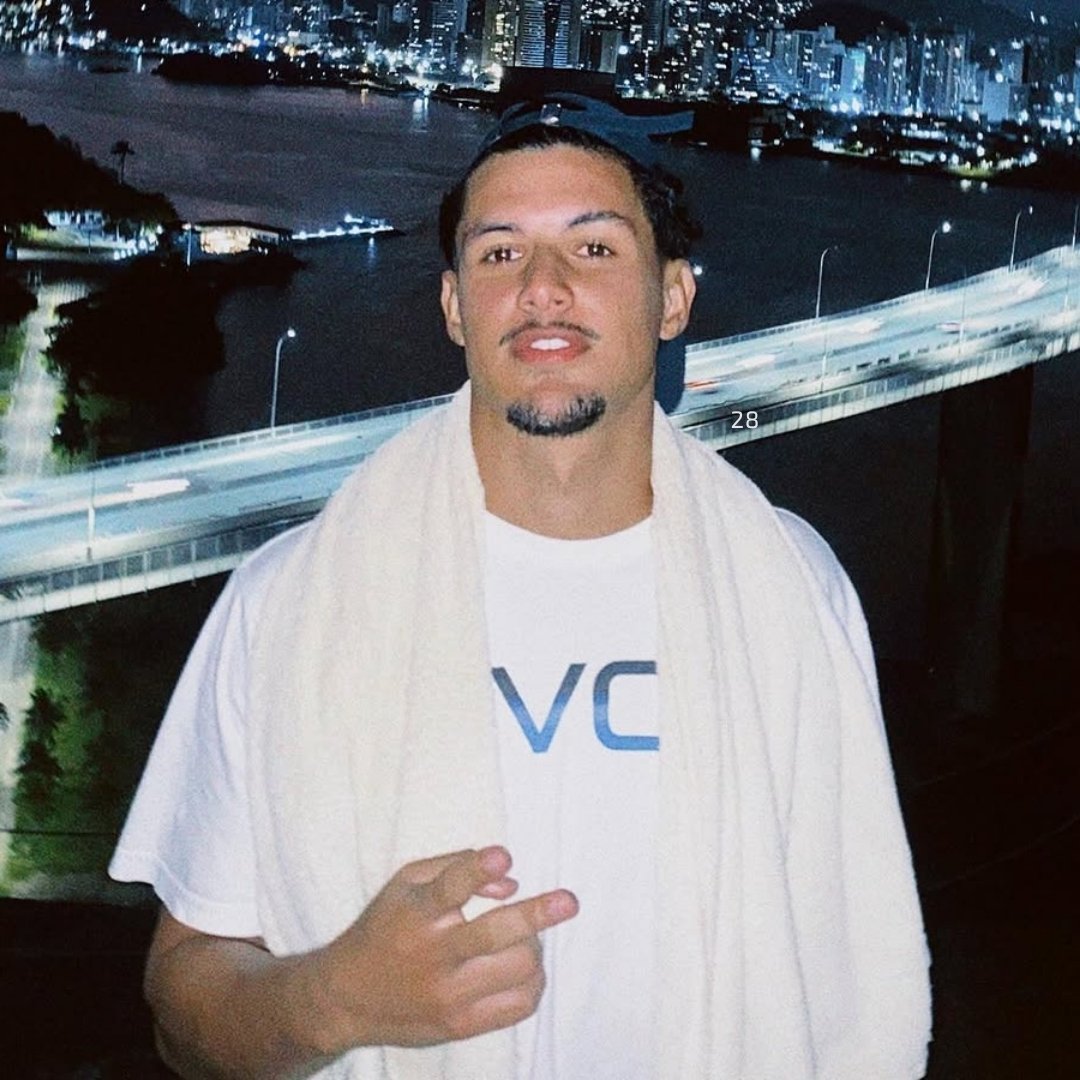 stylvnt's tweet photo. https://t.co/AYpfhIqdvI