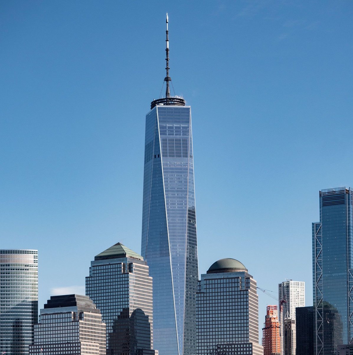Jilderness's tweet photo. didn’t realise the landlord for the One World Trade Center (AKA One WTC, AKA Freedom Tower) is Douglas Durst, brother of serial murderer Robert Durst https://t.co/d285SZSSHn