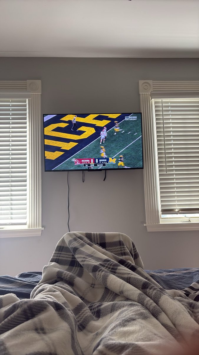benjohnson527's tweet photo. What else would you rather be doing #boolsacking https://t.co/f8GlJ7Kk1r
