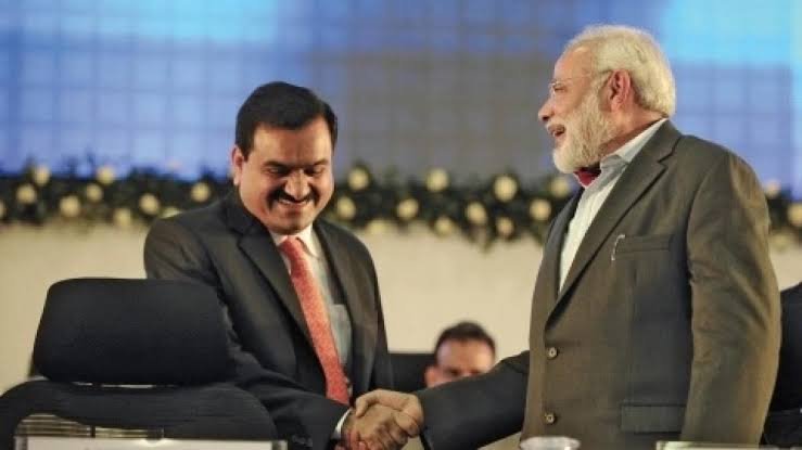 MumbaichaDon's tweet photo. Rahul Ghandy hates Adani. He must.

👉Bangladesh refused invite to #BRICS Summit.

Their choice!

👉Adani’s Godda plant supplying electricity to Kanglus went down. 800 MW unit production stopped as Boiler needs 48 hrs to cool before repairs begin.

Adani's choice.

👉BRICS Summit to get over tomorrow. Kanglus already grappling with Electricity Shortage...will be without Adani power for 4 days.

Rahul Ghandy must hate Adani.