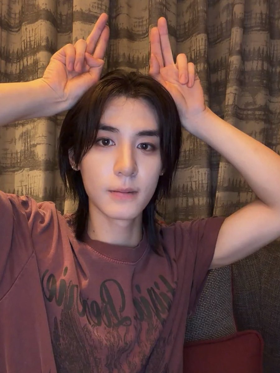 ihanfm's tweet photo. capture time with ihanie 🐰🐹🫰🐶 https://t.co/j4RATuOAnv