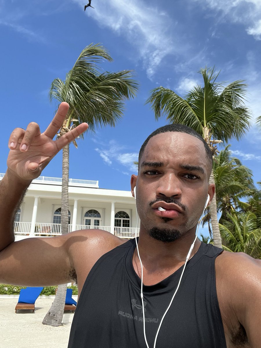 taemar_shakur's tweet photo. Morning run in Belize 🇧🇿 🌴 https://t.co/yJuL70GuoG