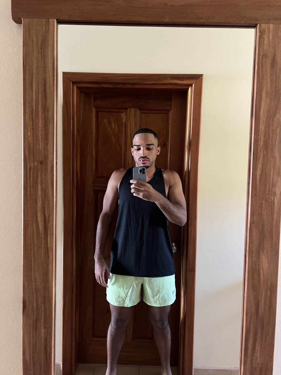 taemar_shakur's tweet photo. Morning run in Belize 🇧🇿 🌴 https://t.co/yJuL70GuoG
