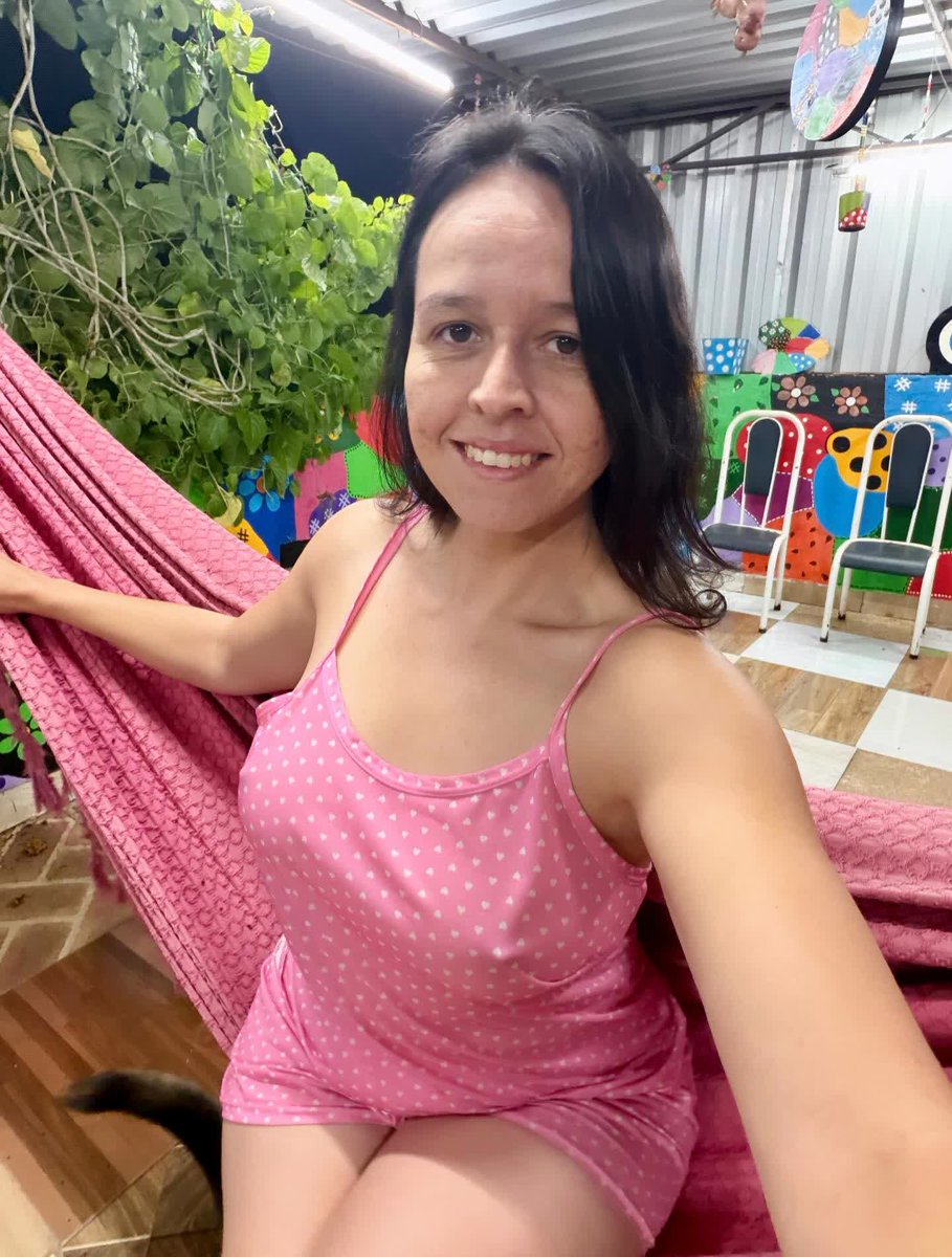 KatelynConoqod's tweet photo. Qual seria a sensação de fazer aquilo na rede hein, alguém quer rs https://t.co/6nGbXQHA4N