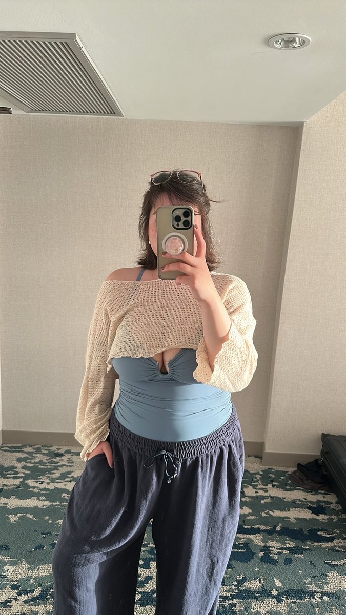 fartingglitter0's tweet photo. Fit from yesterday ✨ https://t.co/f3Qlan97tD