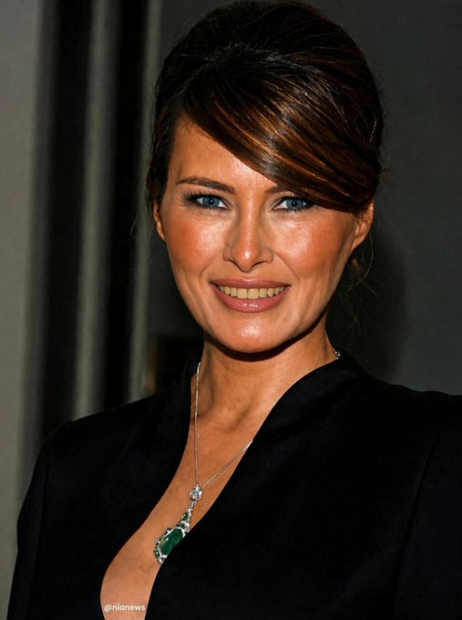 Anna815815's tweet photo. Let’s share our most heartfelt comments about the most beautiful First Lady in the US. https://t.co/427ljmnIxZ