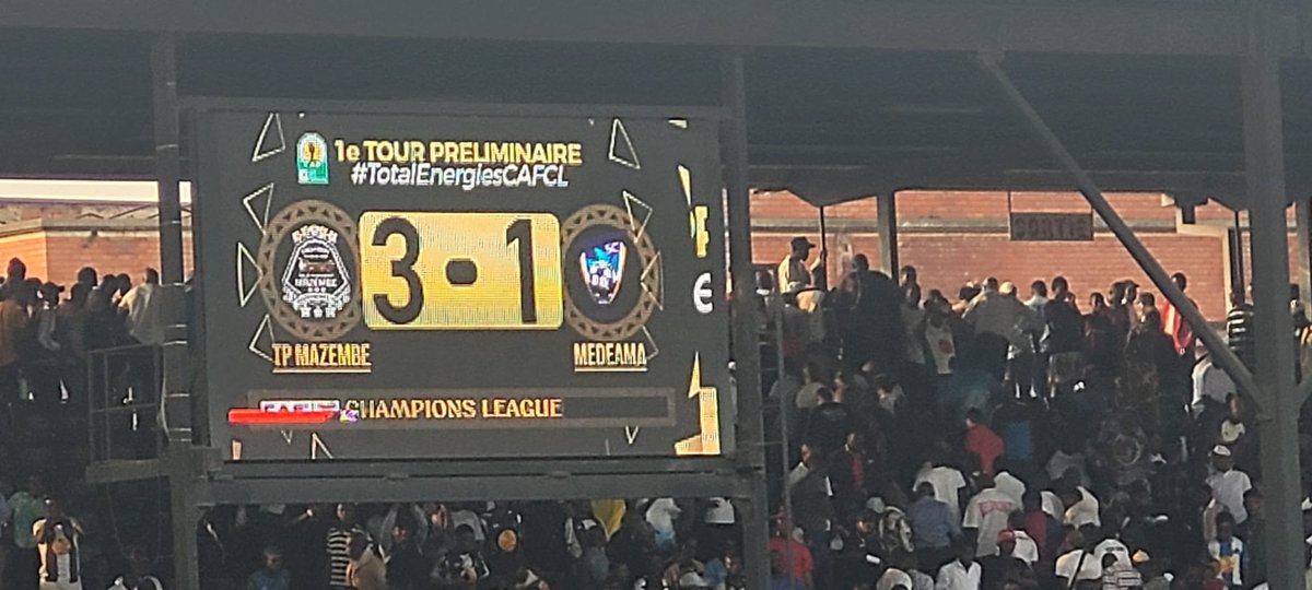 nyotatv's tweet photo. Fin au stade TP Mazembe 

#tpmmedeama 

#TPMazembe 3 - 1 #MedeamaSC

Les buteurs du côté TP Mazembe 
3' PATRICK MWAUNGULU
19' KAZEMA BASO
77' PATRICK MWAUNGULU 

#Nyotatv 
@TPMazembe 
@CAFCLCC https://t.co/rFQfKfqAjW