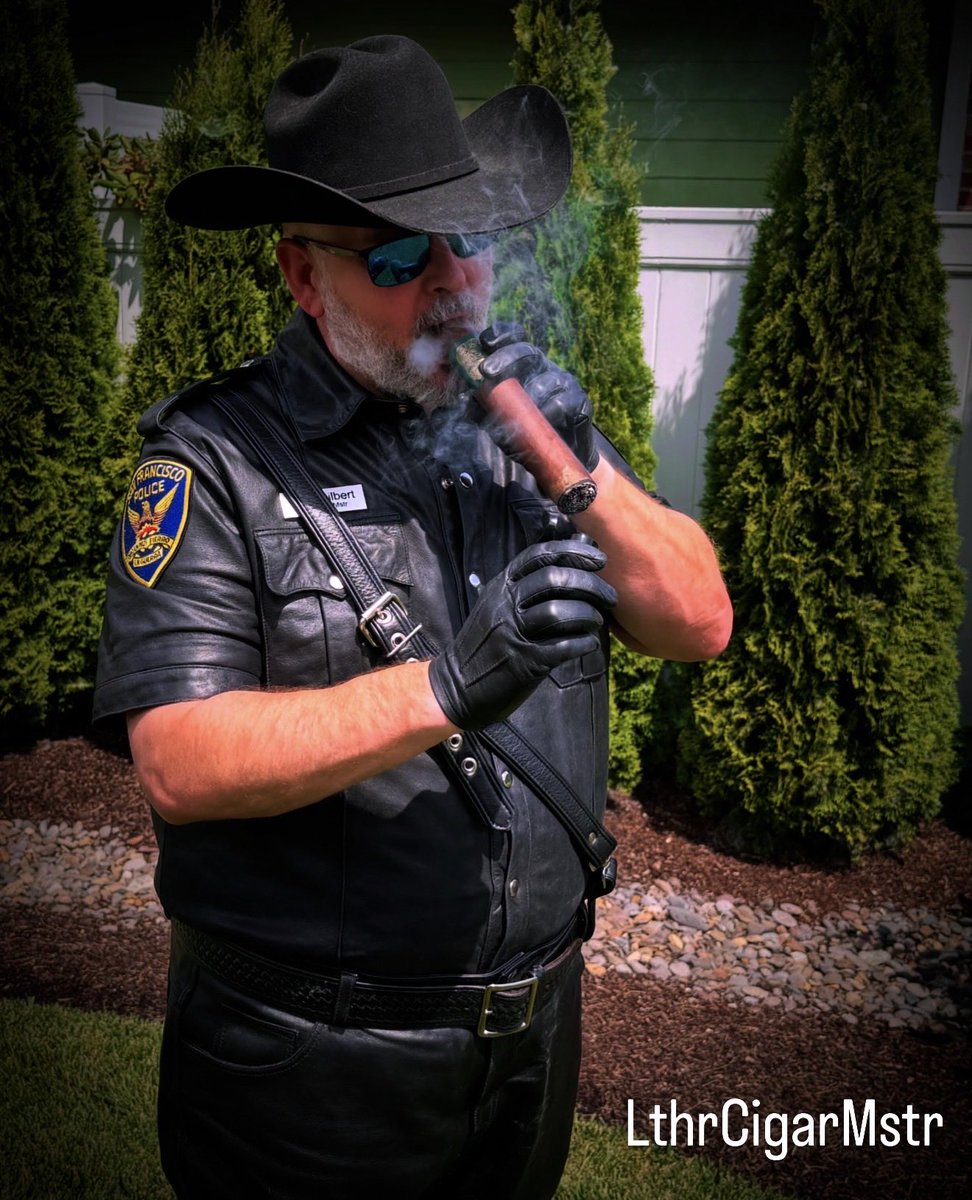MstrLthr's tweet photo. Summer is coming to an end. Good news is that as a pig, that means more time in the playroom.
https://t.co/LYHxUrfgxF
#cigarmaster #cigardom #cigarboss #leathermaster #leatherdaddy #blufleather #cigarpig #cigardaddy #leatherbear #ashtraypig #cigarfetish #bdsm #cashpig https://t.co/VhwtoUz77v