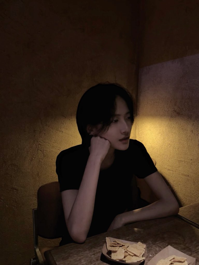 7011ran's tweet photo. ^ ^ #le #wlw https://t.co/9KXpIwSMsn