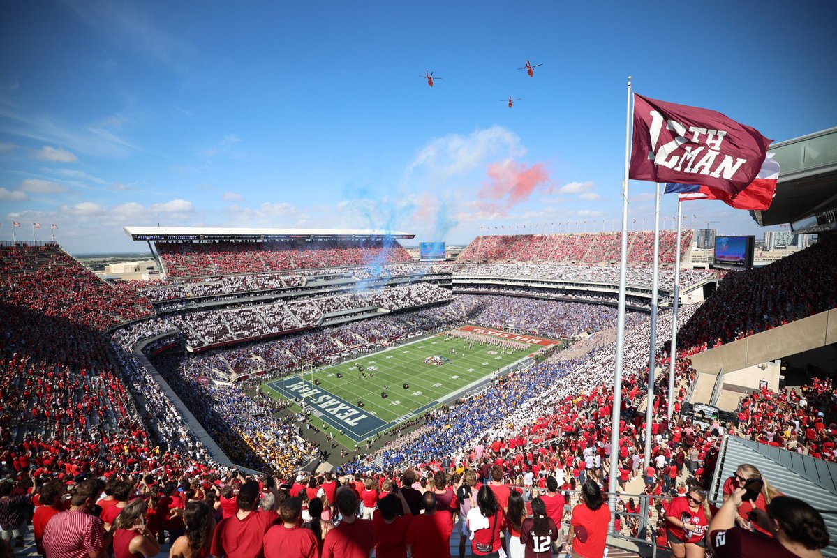 KayceSmith's tweet photo. Unbelievable. @AggieFootball https://t.co/XYnJ5qxXgF