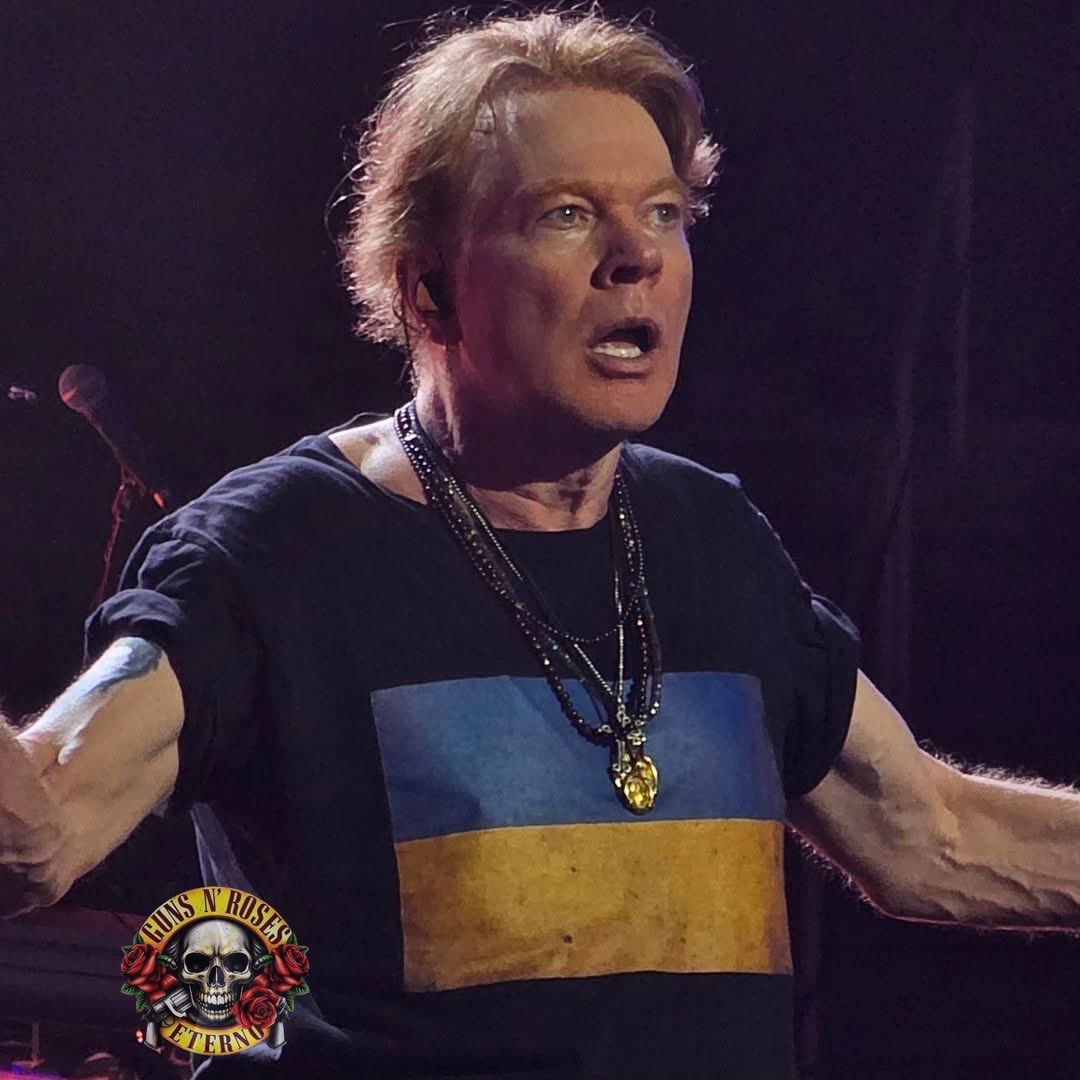 gnreternobr's tweet photo. 12 de setembro de 2023, @gunsnroses se apresentou na Thompson-Boling Arena, Knoxville, TN 🇺🇸

📷 kieffer52 / Tako217
#gunsnroses #axlrose #slash #duffmckagan #GnFnR https://t.co/1U1lHd6QX1