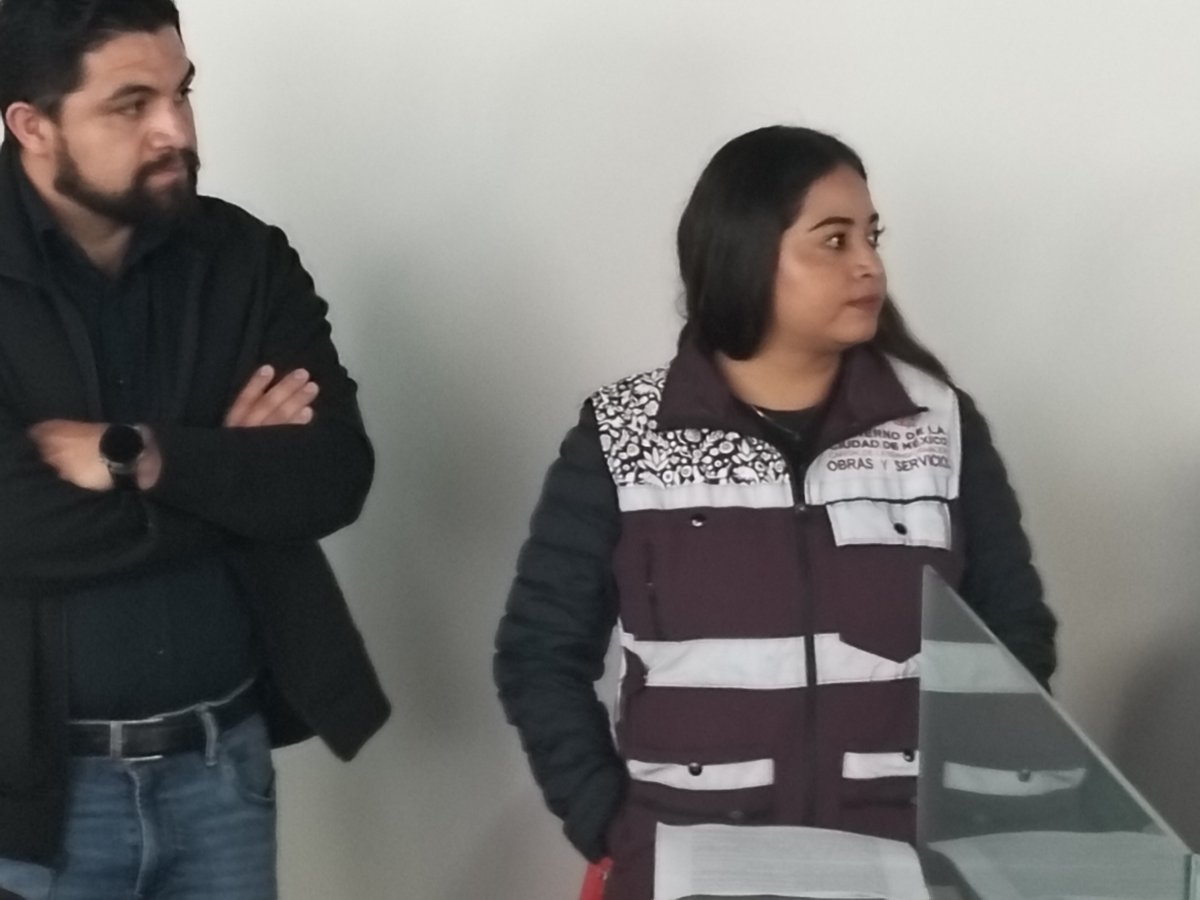 INSCUICUILCO's tweet photo. Las autoridades que están el día de hoy con las y los vecinos @SOBSECDMX @LaSEMOVI @AlcaldiaCoy https://t.co/PAw5FF3cEu