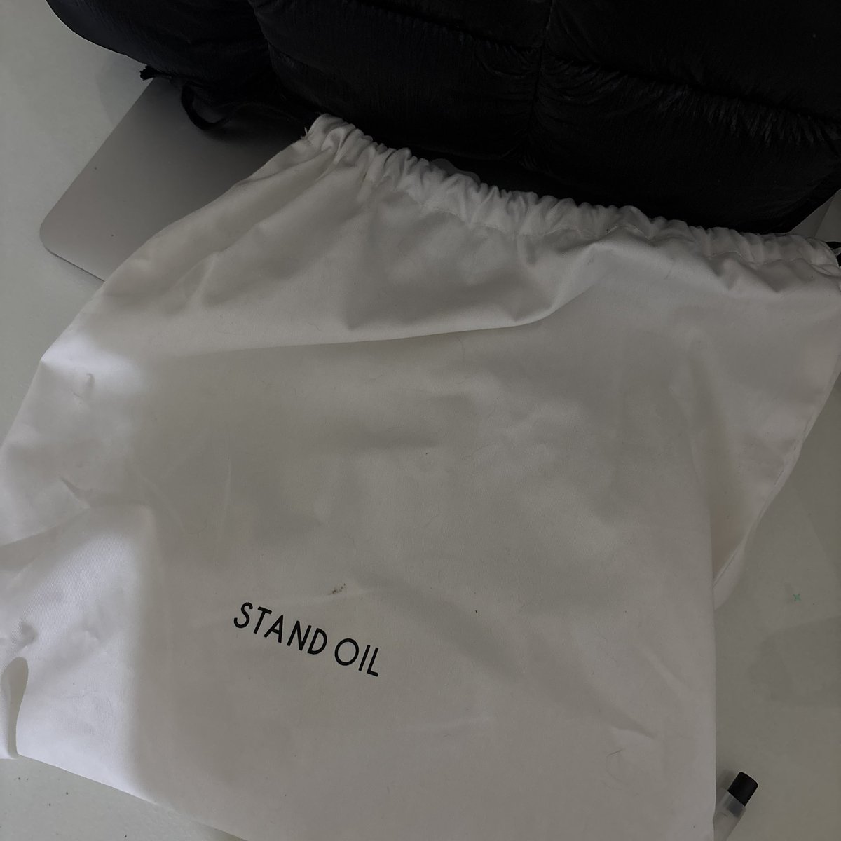 boobidiboooo's tweet photo. ส่งต่อกระเป๋า stand oil bubble bag สภาพดีค่ะ  มีถุงผ้าใส่ให้ 650 รวมส่ง ต่อได้นิดหน่อยค่า พต.ทักได้เลยน้า💌🍀 #ส่งต่อstandoil #standoil #standoilthailand #standoilพร้อมส่ง #ส่งต่อกระเป๋า #ส่งต่อกระเป๋ามือสอง https://t.co/F2rFwG2ZNP