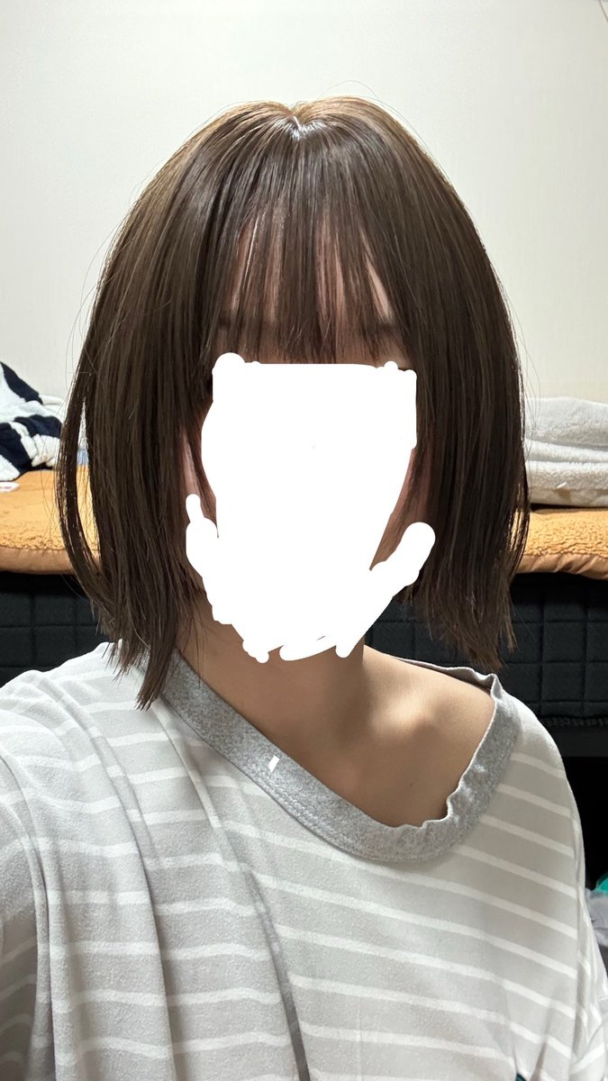 Agone_25's tweet photo. みみこウィッグ作ってもろた(前髪とか横髪固めんのとか撮影の当日やる)
短髪美々子ウィッグ絶妙に汚くて(失礼)ほんまにわからん https://t.co/A0qrVE6BHJ