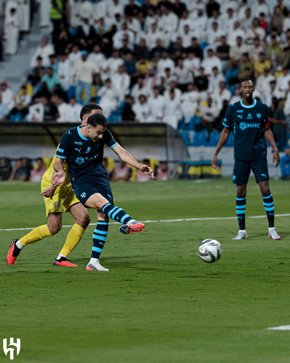 Alhilal_FC's tweet photo. 🔹 صاحب الرقم 7 
🔹 الساعة 7:07 
🔹 الجولة 7 

الفرحة الأولى لـ"مارتينيلي" مع الهلال  🤩💙 https://t.co/fkV2tDPJnH
