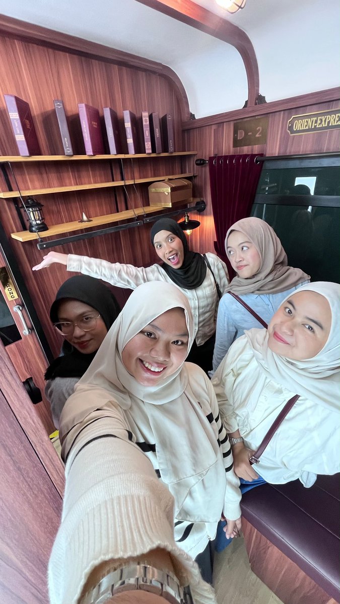 nilpiee's tweet photo. lagi lagi visit margo city dan tiap visit pasti ada aja member baru 😭 https://t.co/8scL5oy5fq