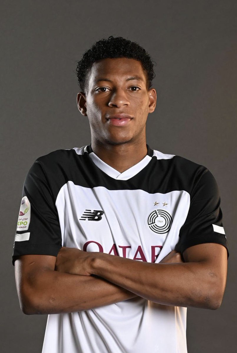 Duke_Fled's tweet photo. @AlsaddSC اتوقع الطقم الثالث 👕 
مستحيل صفقة ثالثة 😩
بس لو صارت ورجعوا لنا واحد منهم🔥 
والله اشبح لهم سنة جدام🥶 https://t.co/FxYebqftf8
