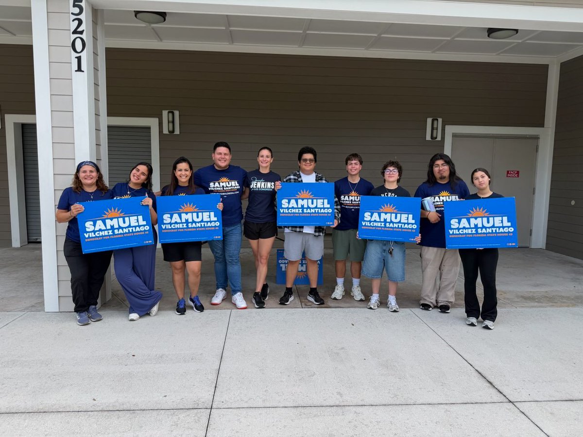 Jenkins4Florida's tweet photo. Out knocking doors in Orlando today with Samuel Vilchez Santiago, talking directly with voters about whatโs at stake this November.
One door. One conversation. One vote at a time. ๐ช๐
#FL08 #TeamJenkins #Orlando https://t.co/XzHyrYvbOd