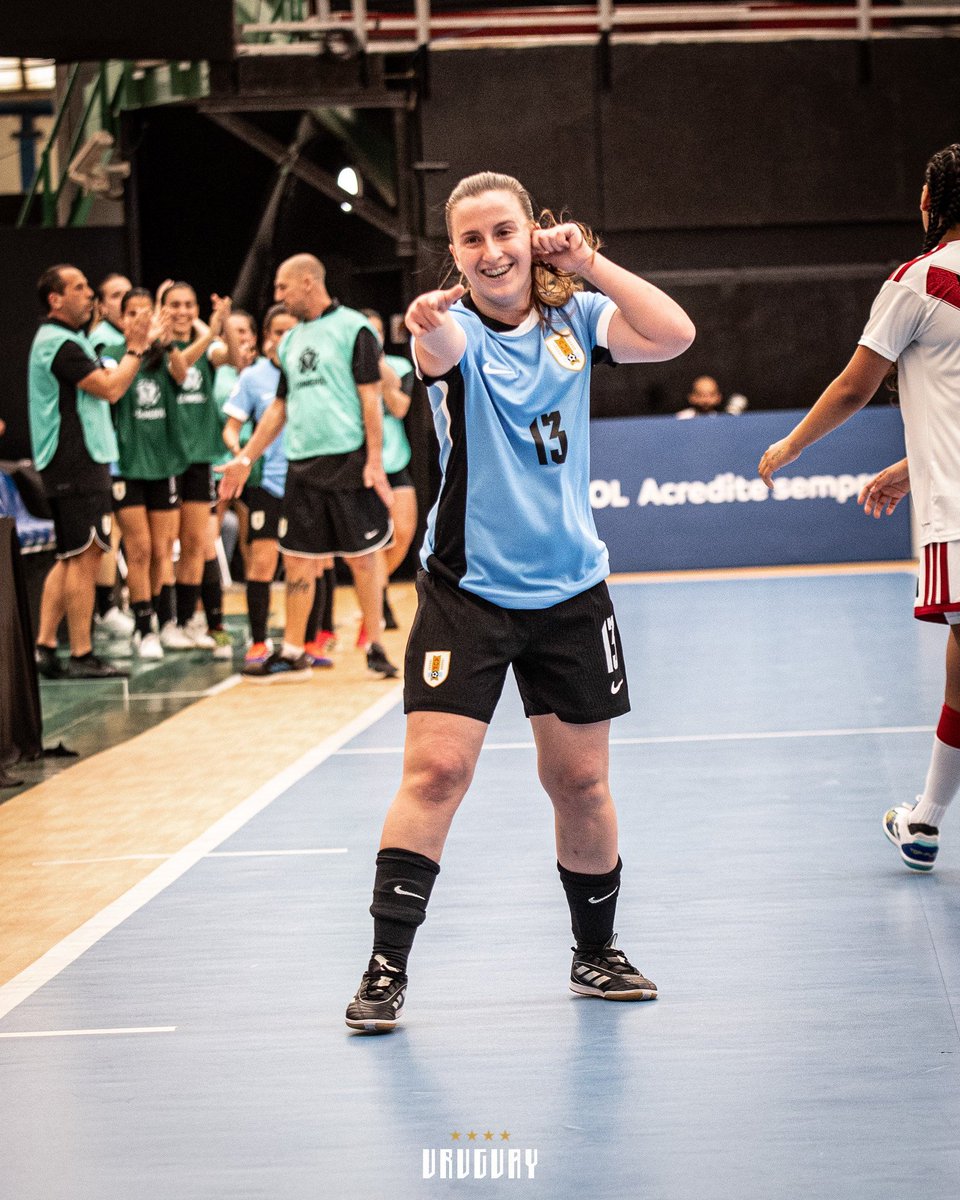 Guille263's tweet photo. #Sub20FS | ¡GANÓ URUGUAY! 🇺🇾 Final del partido en Barquisimento, Venezuela, por la 1a fecha correspondiente al Grupo B.
👉 #Perú 1 - 7 #Uruguay
⚽️ Goles celestes de Julieta Lago x2, Shiomara Buffa, Luzdmila Cancela, Naihomy Miqueiro x2 y Morena Castellanos (URU) https://t.co/h8EVsGMAKg