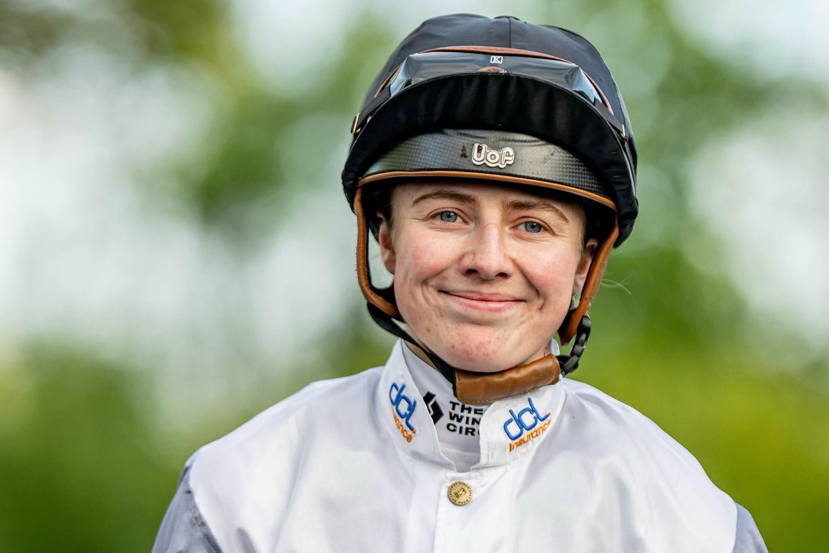 WindsorRaces's tweet photo. A fabulous & historic win in 250th anniversary #StLeger at @DoncasterRaces for #Windsor favourite @OsborneSaffie on #Highwayman 🏆
We look forward to congratulating Saffie in person at @WindsorRaces flat season finale on Monday 👏👏👏
📷 @dcoolimages (from May) https://t.co/HKOXOfEkcL