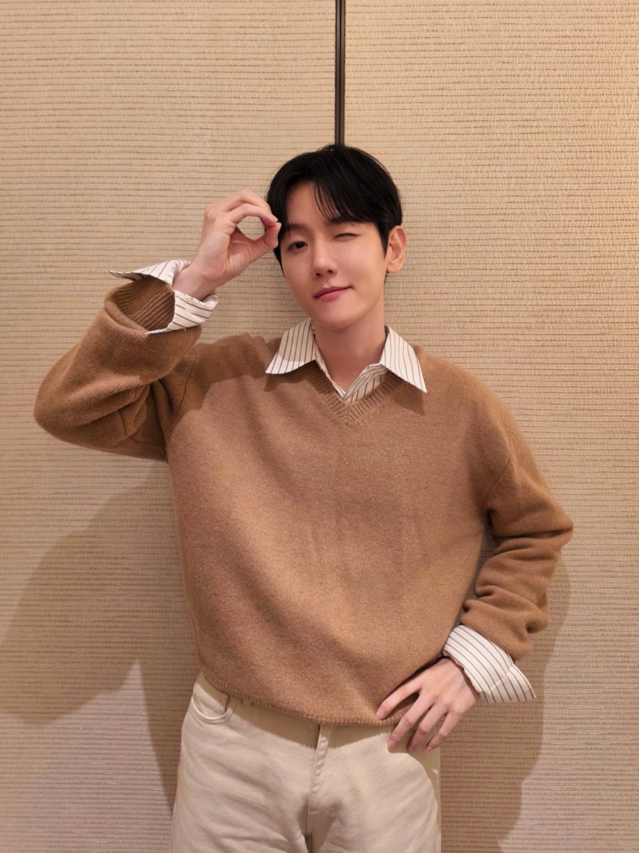 baekhyuntown's tweet photo. 260913 INB100_BAEKHYUN 웨이보💕

🔗https://t.co/dPylHRtLPd

#백현 #BAEKHYUN @B_hundred_Hyun @BAEKHYUN_INB100 https://t.co/u9PBxeKNQB