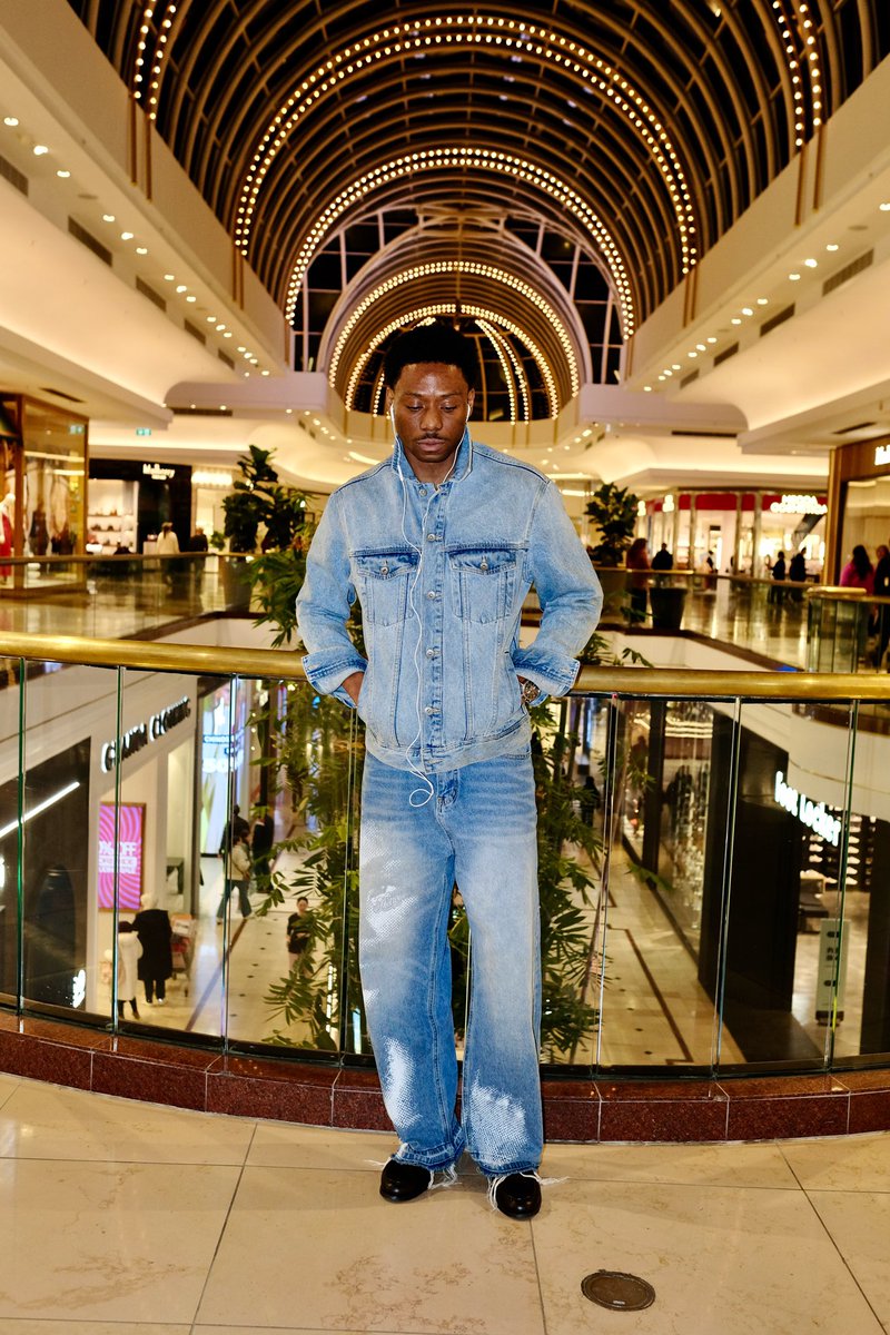 issaproblem__'s tweet photo. 6:45 in Melbourne 🇦🇺 https://t.co/YfaUmgizKU
