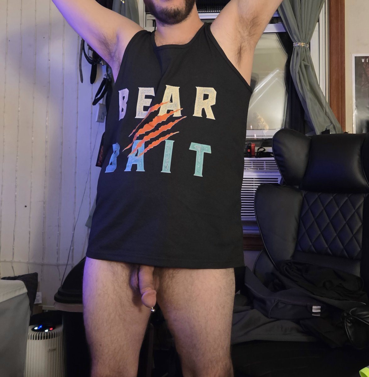PiercedOtter13's tweet photo. anyone else going to urbanbear NYC next week? https://t.co/uSwKCSkBKL