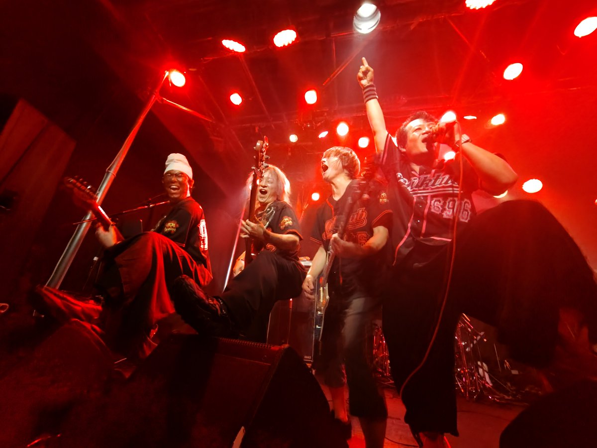 ikldoop's tweet photo. 今日のmilktub
いいライブ！楽しかった！
明日はとても珍しいコンセプトで楽しみ！
本命は明日！
#milktub https://t.co/ZmeVkhIMQV
