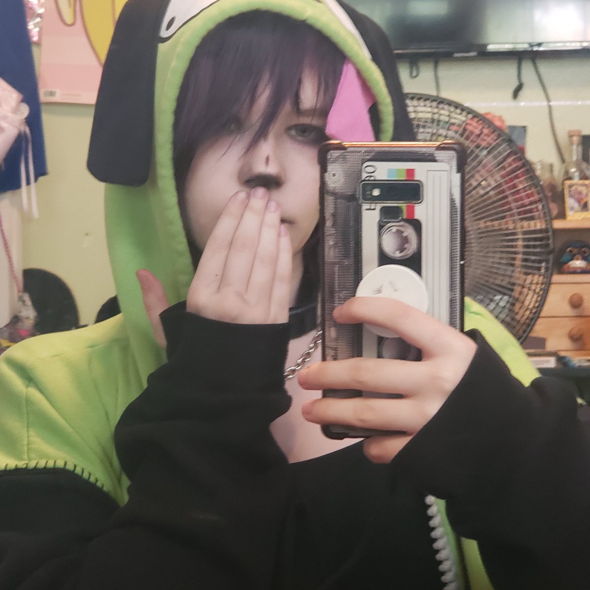 Lolipuppizz's tweet photo. Comic con day 1 yesterday btw 💗 https://t.co/bRBTscKEKg