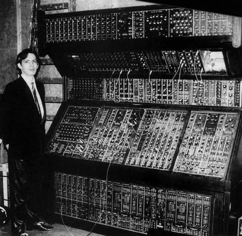 SciFiArchives's tweet photo. Hans Zimmer with his Moog Modular Synthesizer https://t.co/b5geBFNHGZ