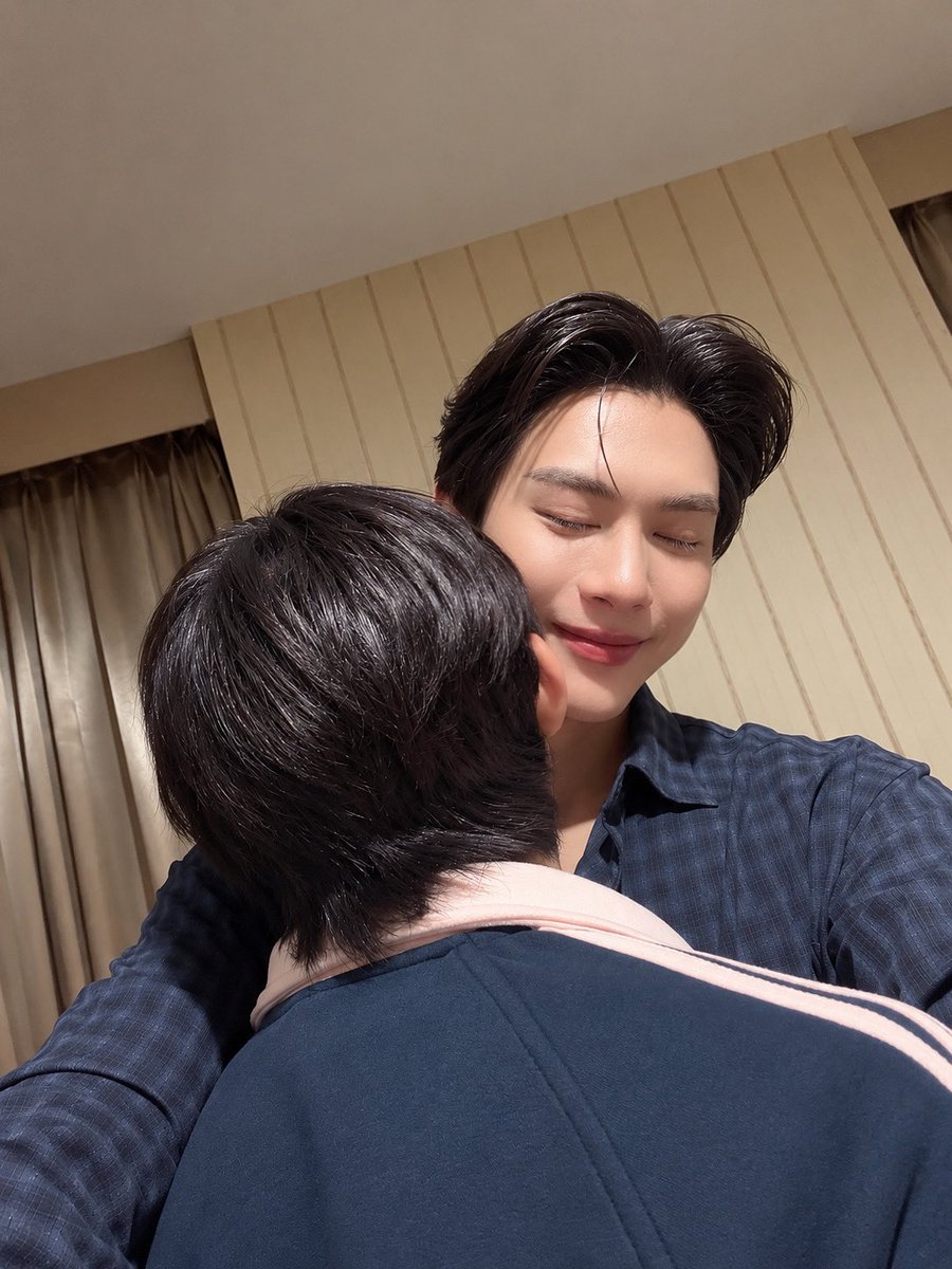 JARUKiTzX96's tweet photo. วันนี้เก่งมากก 🫳🏻
#TOPTAPMINLEE https://t.co/oBOMKQ58Ry