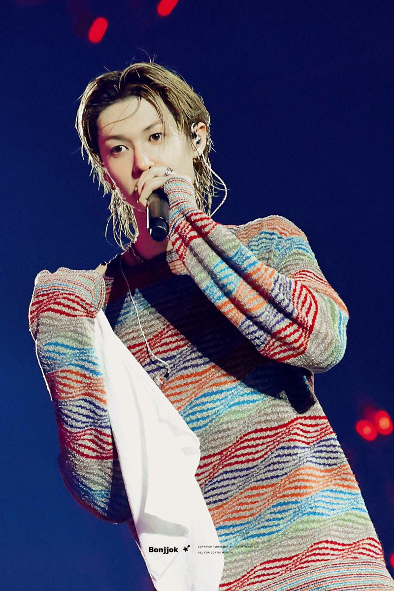 75th7jk's tweet photo. Every expression from MARTIN EDWARDS radiated ACETIN charm and elevated the performance into a MARSTERPIECE.

MARTIN BLASTED THE SHOW

#MARTINFiestaRiot

#CORTISinBarcelona

#MARTIN #마틴 https://t.co/RCtzfHxUiN