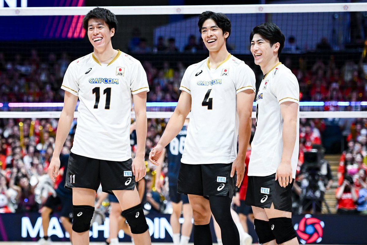 theanswerc2's tweet photo. バレーボール男子 #アジア選手権🏐

最終セットに出場した #西本圭吾 選手が持ち前のパワフルさでチームメイトを笑顔に😊📸

写真：中戸川知世 @nakatogawachise

#大塚達宣 #富田将馬 #宮浦健人 #河東祐大
#買取大吉アジア男子バレーボール選手権大会福岡2026 https://t.co/0X2WmC6ZJ2