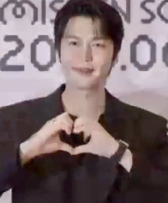 koumemino's tweet photo. みんなに届け
#ハートアクション
#LEEMINHO https://t.co/NpwpVlB0Ev