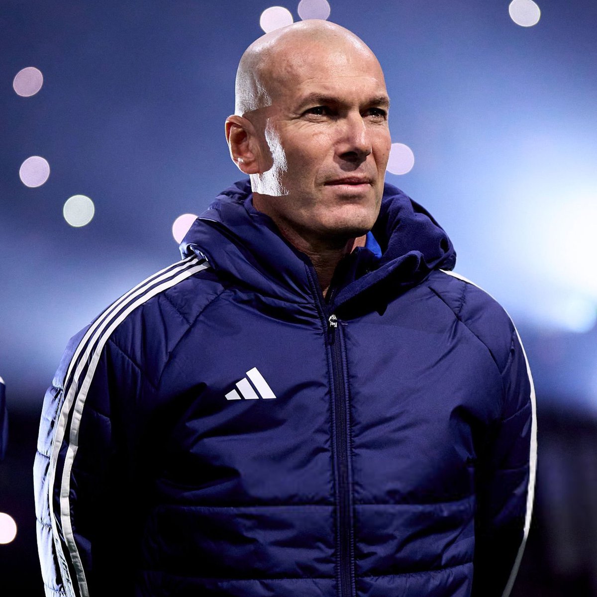 ActuFoot_'s tweet photo. 🚨🚨 LUCAS DA CUNHA A LUI AUSSI REÇU UNE PRÉ-CONVOCATION POUR L’ÉQUIPE DE FRANCE 🇫🇷 DE ZINÉDINE ZIDANE !!! 👀

🗞️ @B_Quarez https://t.co/T3qszuFiQI